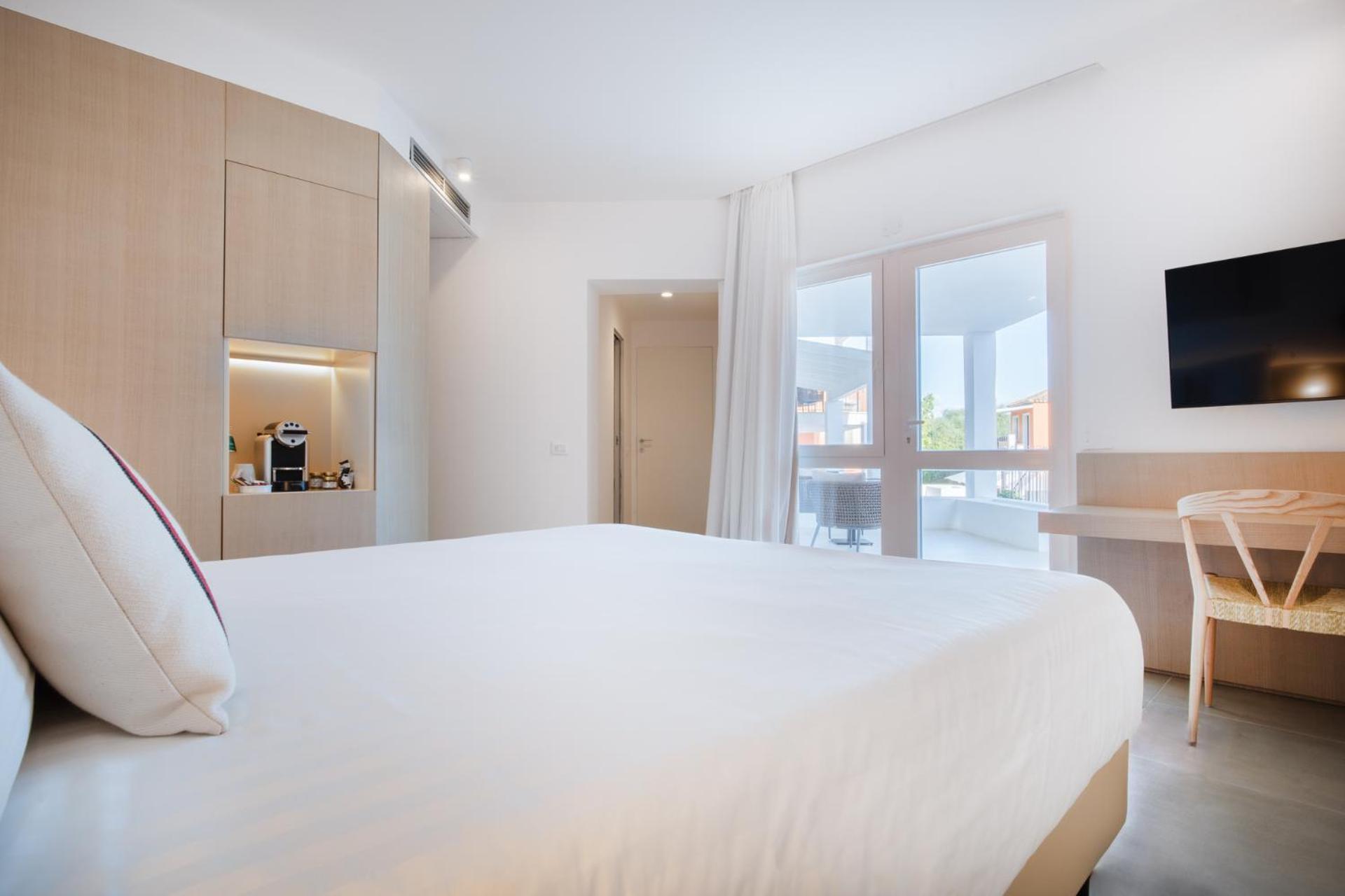 Felix Hotels - Galanias Hotel & Retreat Bari Sardo Ngoại thất bức ảnh